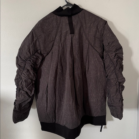 Free People Movement Care Tricked Out Trek Lightweight Puffer Jacket Size XS - Picture 6 of 8